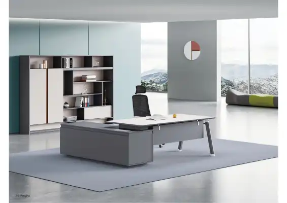 Introducing the perfect desk for any manager